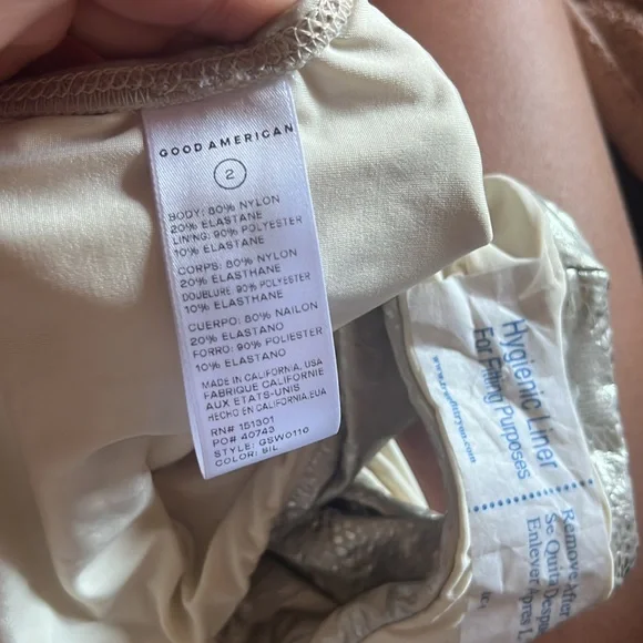 GOOD AMERICAN METALLIC LAYOUT SWIMSUIT ONE PIECE SILVER SIZE 2 - Picture 10 of 10